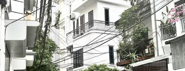 Nhà có 7 phòng ngủ bán nhà ở diện tích gồm 47m2 bán ngay với giá cực tốt chỉ 18 tỷ vị trí ở Đào Tấn, Hà Nội-02