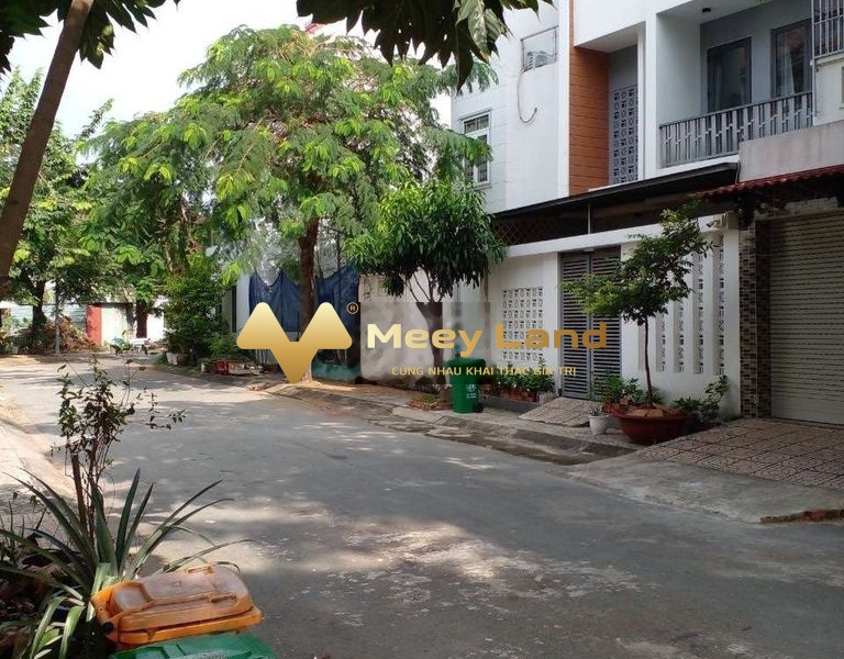 Bán nhà có diện tích chung là 98m2 vị trí thuận lợi tọa lạc tại Quận 9, Hồ Chí Minh giá bán cực rẻ chỉ 12.5 tỷ-01