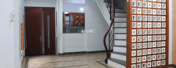 Cho thuê nhà ở với diện tích chuẩn 50m2 giá thuê mua ngay 15 triệu/tháng vị trí ngay trên Định Công, Hoàng Mai-03