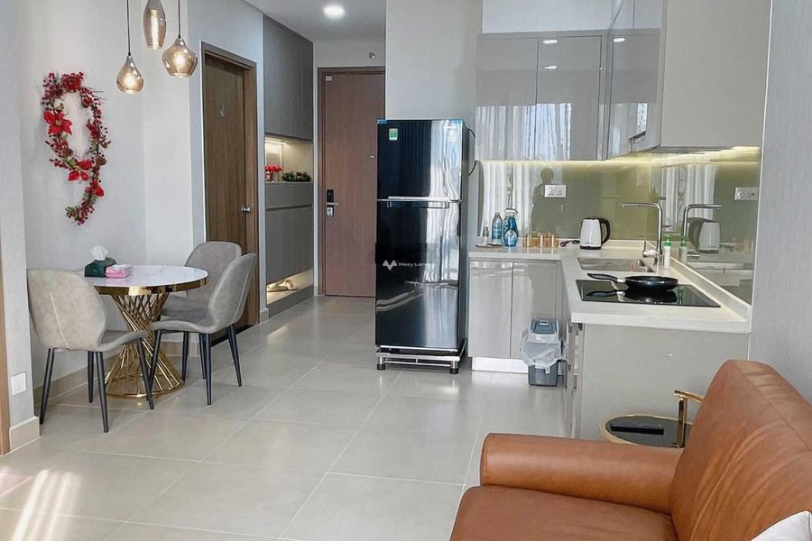 Trong căn hộ 2 phòng ngủ, cho thuê căn hộ vị trí đặt ở tại Quận 7, Hồ Chí Minh, 2 WC phong thủy tốt-01