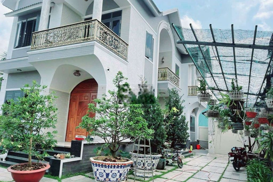 Bán nhà vị trí mặt tiền tọa lạc ngay tại Vĩnh Phú, Thuận An bán ngay với giá thực tế chỉ 13.99 tỷ diện tích rộng 375m2 tổng quan ở trong nhà gồm 4 PN-01