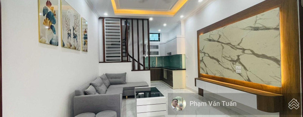Vị trí mặt tiền ngay trên Giang Văn Minh, Kim Mã bán nhà bán ngay với giá cực rẻ từ 4.96 tỷ tổng quan gồm 3 PN 4 WC-03