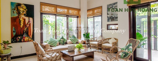 Cho thuê nhà có diện tích tiêu chuẩn 140m2 ở Dương Tự Minh, Đà Nẵng giá thuê hợp lý 25 triệu/tháng, nhà có 4 PN, 5 WC-02