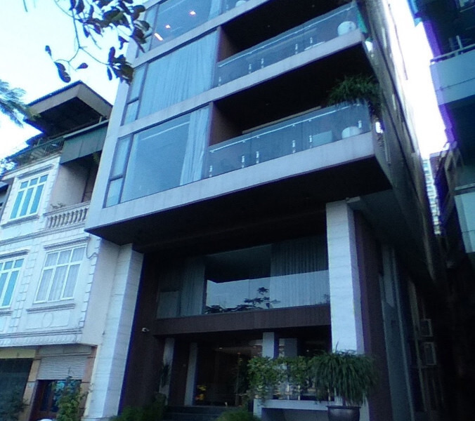 Bán tòa nhà apartment Tây Hồ, Đặng Thai Mai, 162m2, 5 tầng, mặt tiền 11m, lô góc, trọn view Hồ Tây-01