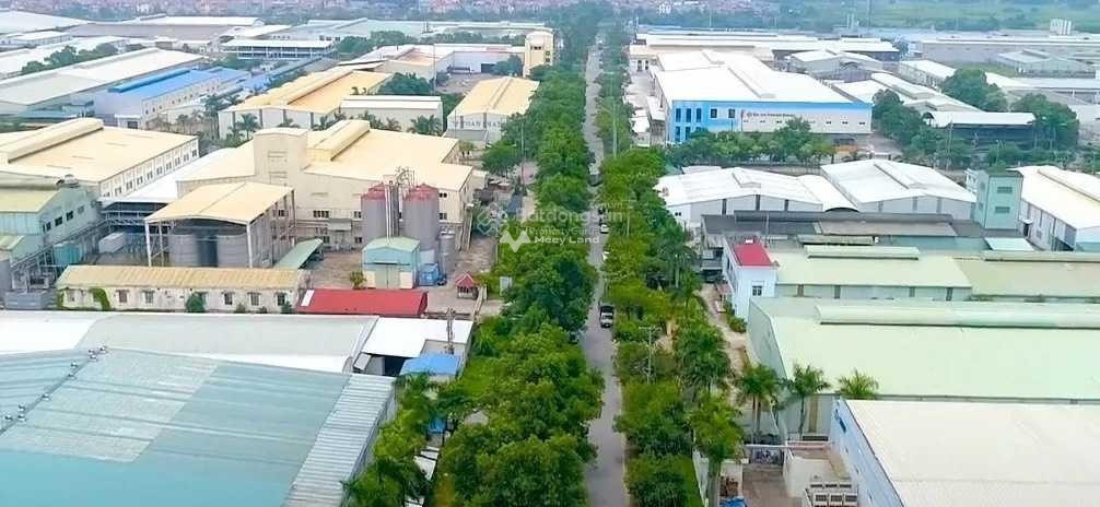 Nhu cầu kinh doanh nên bán kho bãi có diện tích là 14000m2 vị trí tốt tại Quang Minh, Hà Nội bán ngay với giá cơ bản 119 tỷ khu vực tiềm năng