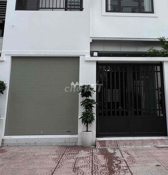 Nhà gồm 2 PN cho thuê nhà ở có một diện tích sàn 80m2 giá thuê hữu nghị từ 18 triệu/tháng vị trí thuận lợi tọa lạc tại Phú Xá, Phú Thượng-01