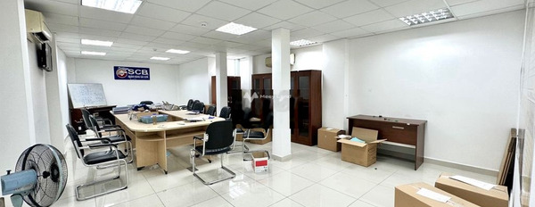 Cho thuê nhà có diện tích thực 90m2 vị trí đẹp nằm tại Hoàng Sa, Đa Kao thuê ngay với giá ngạc nhiên chỉ 55 triệu/tháng, trong nhà nhìn chung gồm 6 PN-02