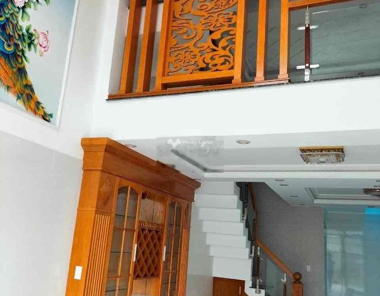 Nhà 4 phòng ngủ bán nhà ở diện tích chuẩn 52m2 bán ngay với giá tốt 5 tỷ vị trí phát triển Hồ Văn Long, Hồ Chí Minh, hướng Đông Nam-01
