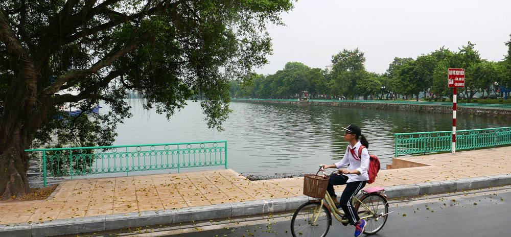 Bán mảnh đất mặt phố Nguyễn Đình Thi, Tây Hồ diện tích 162m2, giá 95 tỷ