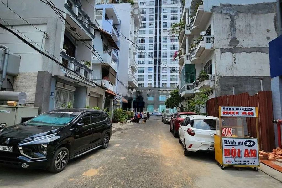 Nhà gồm 6 PN bán nhà ở có diện tích rộng 80m2 giá bán 13.3 tỷ mặt tiền nằm ngay Nguyễn Minh Hoàng, Tân Bình-01