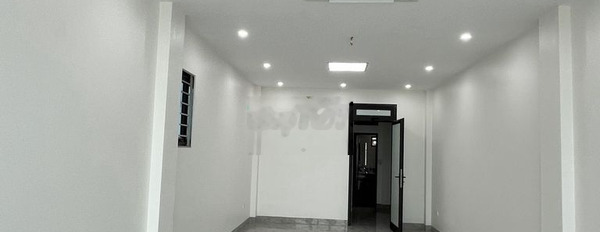 Cho thuê văn phòng Nguyễn Thanh Bình- Tố Hữu , 60m2/tầng giá rẻ -03