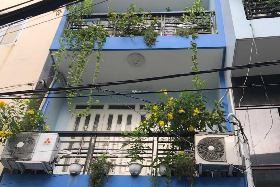 Diện tích 40m2 bán nhà ở nằm ngay bên trong Tân Bình, Hồ Chí Minh tổng quan trong ngôi nhà 4 PN 4 WC liên hệ chính chủ-01