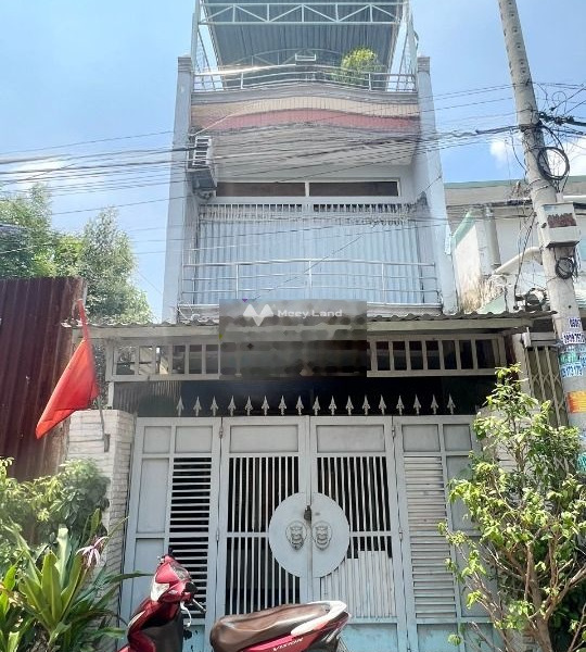 Nhà 3 tầng (kk99) 2 mặt hẻm xe tải đường Nguyễn Văn Linh xã Bình Hưng -01
