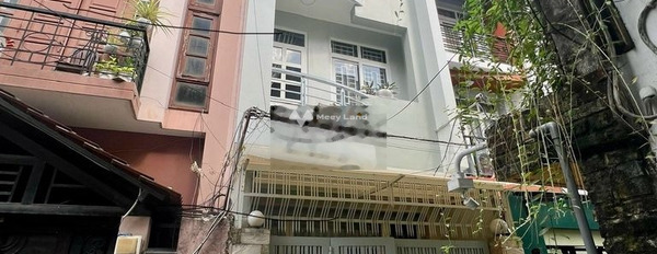 Cho thuê nhà đường Lý Văn Phức, Q1, 72m2, 4PN, 5WC, P. Tân Định, HCM -02
