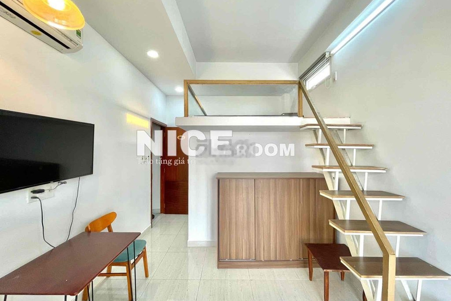  TRỐNG SẴN DUPLEX BAN CÔNG VIEW ĐẸP -01