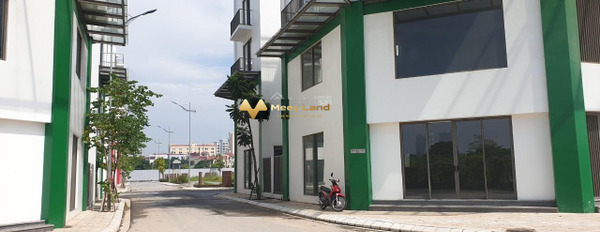Dự án nằm đẹp ở Khai Sơn City, bán liền kề nội thất hiện đại Hoàn thiện mặt ngoài bên trong bàn giao thô vị trí mặt tiền tọa lạc ngay trên Quận Long B...-02