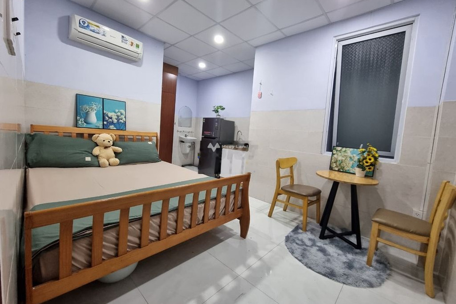 Chung cư 1 phòng ngủ, cho thuê căn hộ vị trí ngay tại Bạch Đằng, Hồ Chí Minh, trong căn hộ này bao gồm 1 PN, 1 WC vị trí trung tâm-01
