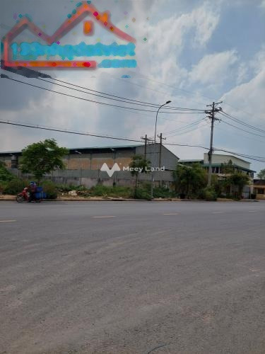 Bán nhà vị trí đẹp tọa lạc ngay ở Nguyễn Cửu Phú, Bình Tân bán ngay với giá bất ngờ chỉ 750 tỷ có diện tích gồm 15000m2 nhìn chung có 1 PN-01