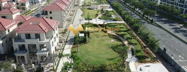 Cần tiền mở công ty bán liền kề vị trí đẹp ngay ở Xã Đại Phước, Tỉnh Đồng Nai giá chỉ từ 21 tỷ có dt khoảng 458 m2, ngôi nhà này gồm có 4 phòng ngủ, 5...-03