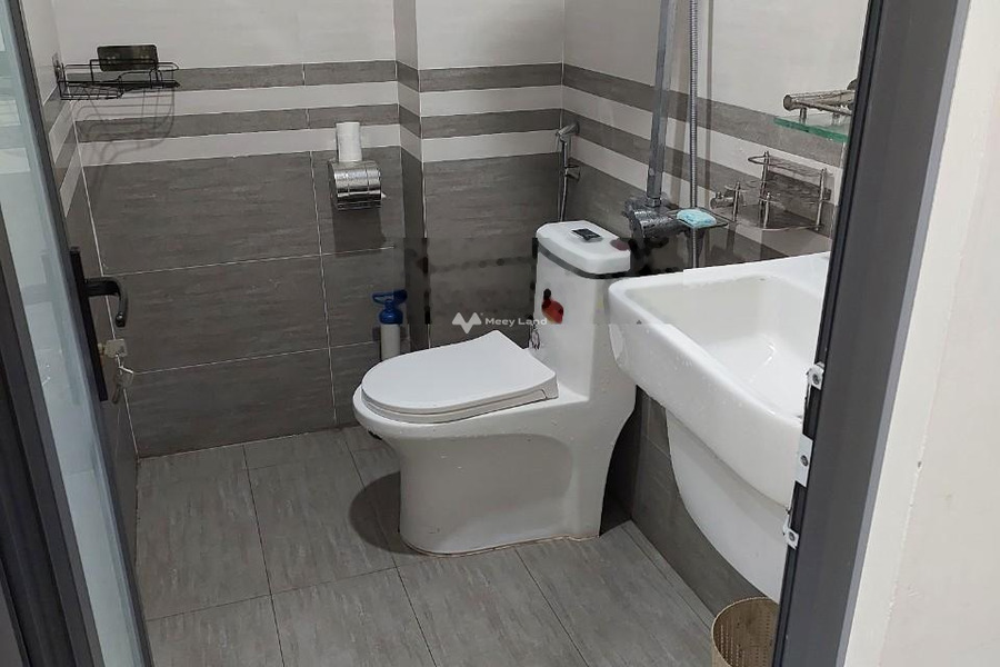 Có diện tích rộng 30m2 bán nhà vị trí trung tâm Đường 70, Nam Từ Liêm hướng Bắc tổng quan nhà có tổng cộng 4 PN 1 WC lh xem trực tiếp-01