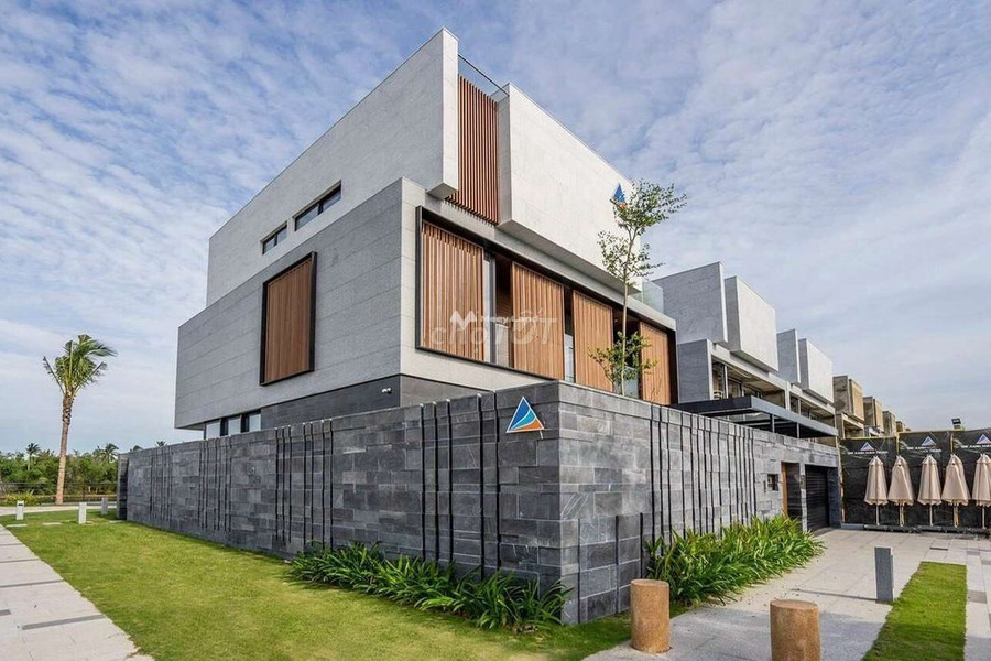 Nhà 5 PN bán nhà bán ngay với giá mua liền từ 26 tỷ diện tích chuẩn 300m2 ngay Song Hào, Hòa Hải-01
