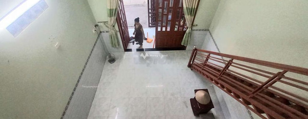 Nhà gồm 2 phòng ngủ, cho thuê nhà, thuê ngay với giá hạt dẻ chỉ 3 triệu/tháng diện tích trong khoảng 75m2 vị trí tiềm năng Nguyễn Văn Tiên, Tân Phong-02