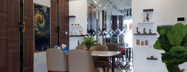 Nằm tại Nguyễn Xí, Bình Thạnh bán chung cư bán ngay với giá siêu tốt 3.6 tỷ, căn hộ nhìn chung gồm 2 phòng ngủ, 2 WC lh thương lượng thêm-02