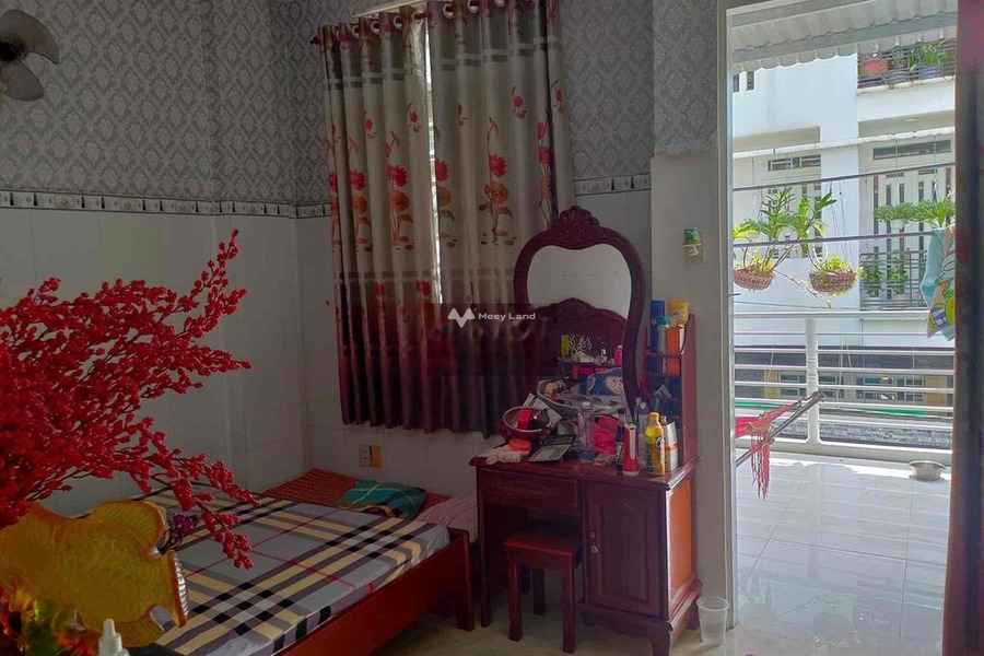 Bán nhà bán ngay với giá công khai 4.6 tỷ có diện tích rộng 40m2 vị trí mặt tiền tọa lạc ngay ở Nguyễn Quý Yêm, An Lạc-01