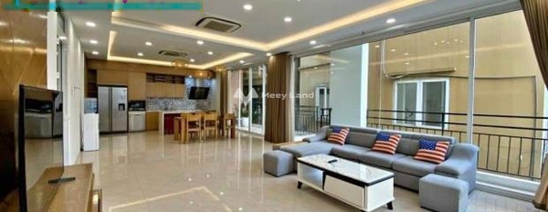 Nhà nhìn chung bao gồm 4 phòng ngủ, bán nhà ở diện tích khoảng 126m2 giá bán cực tốt 54 tỷ vị trí đẹp tọa lạc tại Tây Hồ, Hà Nội-02
