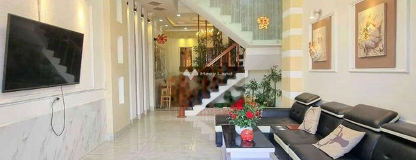Vị trí mặt tiền nằm trên Nguyễn Thị Hương, Nhà Bè bán nhà bán ngay với giá mềm 5.5 tỷ trong căn nhà này có 4 PN 3 WC-02