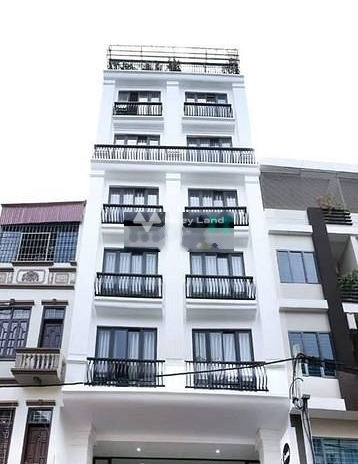 Cho thuê nhà tổng diện tích là 135m2 nằm ở Kim Ngưu, Hà Nội thuê ngay với giá quy định chỉ 200 triệu/tháng, nhà có tổng 8 phòng ngủ, 8 WC