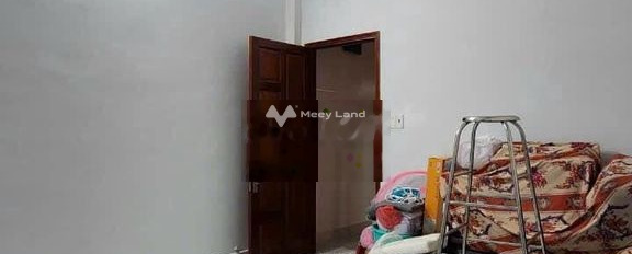 Bán nhà bán ngay với giá siêu rẻ từ 3.1 tỷ diện tích rộng 35m2 vị trí đặt tọa lạc ngay trên Tân Quy, Quận 7-03