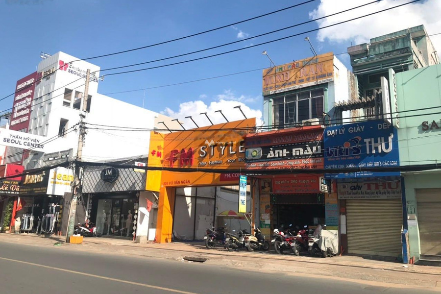 Cho thuê nhà mặt tiền Võ Văn Ngân. 6m x 18m trệt, 3 lầu -01