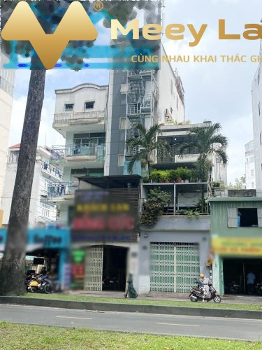 Bán nhà có diện tích 91m2 mặt tiền nằm ngay Quận 5, Hồ Chí Minh-01
