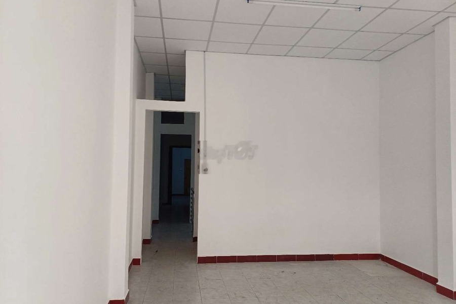 Nhà nguyên căn rộng rãi 180m2, thoáng mát Đ.Tân Trụ, P.15, Tân Bình -01