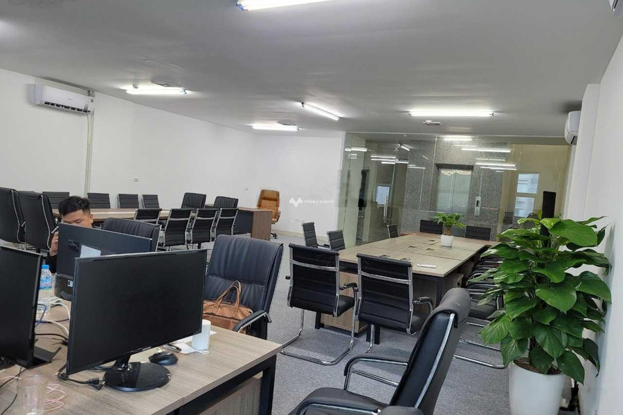 Cho thuê sàn văn phòng giá thuê hấp dẫn chỉ 9 triệu/tháng vị trí đẹp nằm ngay Phương Liệt, Hà Nội tổng diện tích 60m2 nội thất thân thiện Đầy đủ-01