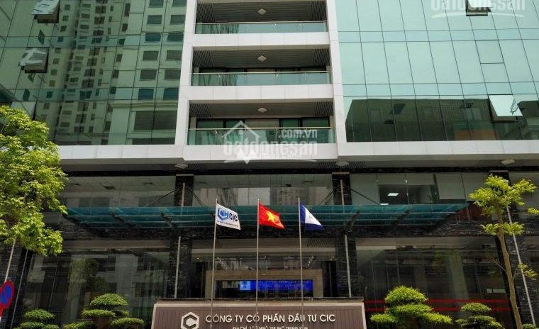 Thuê ngay với giá thương lượng 189 triệu/tháng cho thuê sàn văn phòng Central Field Trung Kính vị trí thuận lợi Yên Hòa, Hà Nội diện tích sàn là 900m2
