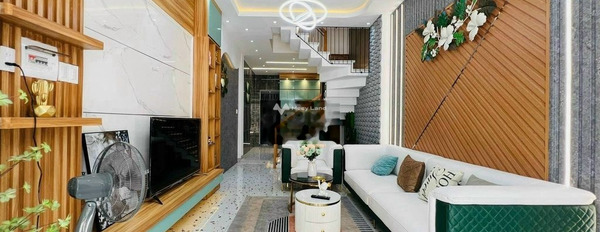 Nhà 4 phòng ngủ bán nhà bán ngay với giá giao lưu chỉ 11.9 tỷ có diện tích 72m2 vị trí trung tâm Lý Thường Kiệt, Hồ Chí Minh-03