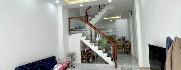 Nhà gồm có 3 PN bán nhà bán ngay với giá siêu ưu đãi 4.3 tỷ diện tích chuẩn 56m2 nằm ở Thạnh Xuân, Hồ Chí Minh-03
