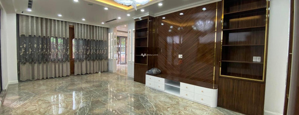 Diện tích thực khoảng 220m2, bán biệt thự gần Hồng Bàng, Hải Phòng, hướng Tây - Nam, tổng quan ngôi nhà này 5 PN, 6 WC khu vực dân cư-02