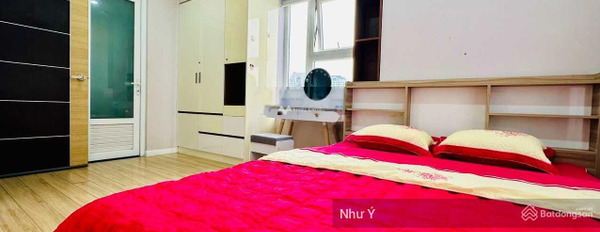 Căn hộ 3 phòng ngủ, cho thuê căn hộ vị trí thuận lợi Quận 10, Hồ Chí Minh, trong căn hộ tổng quan gồm có 3 phòng ngủ, 2 WC hỗ trợ pháp lý-03
