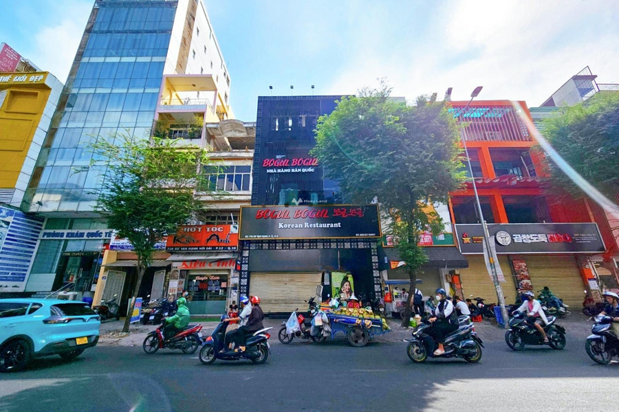 Quận 10, Hồ Chí Minh, cho thuê nhà, giá bàn giao chỉ 151.9 triệu/tháng có diện tích sàn 112m2, trong căn nhà này gồm 6 phòng ngủ còn chần chờ gì nữa-01