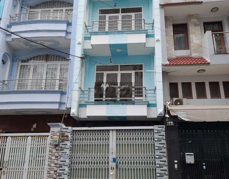 Nhà mặt tiền đường nội bộ khu Bình Phú DT 4 x 20 có 6 phòng giá 18.5tr -01