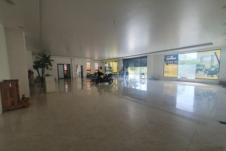 Thuê ngay với giá quy định 120 triệu/tháng cho thuê sàn văn phòng vị trí thuận lợi tọa lạc ngay trên Nguyễn Hữu An, Đà Nẵng tổng diện tích 1300m2-01