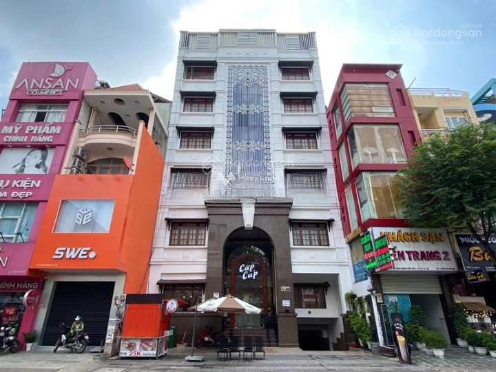 Cho thuê nhà diện tích khoảng 270m2 vị trí tiện lợi ngay tại Tân Định, Quận 1 thuê ngay với giá hữu nghị 155 triệu/tháng-01