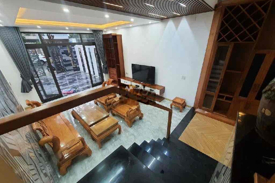 Bán nhà bán ngay với giá công khai 6 tỷ có diện tích gồm 100m2 vị trí đẹp nằm tại Huỳnh Ngọc Đủ, Hòa Xuân-01
