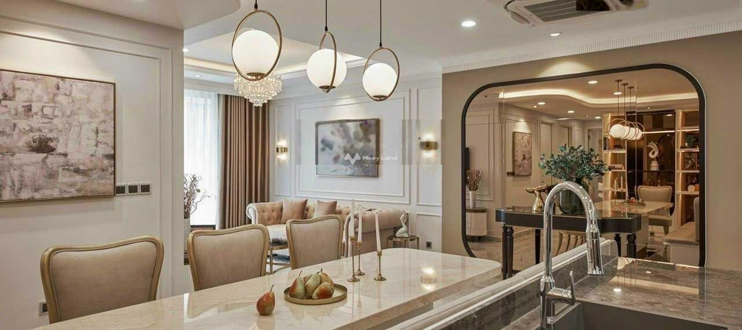 Bán căn hộ Có tổng diện tích 106m2 Phía trong Nguyễn Lương Bằng, Hồ Chí Minh bán ngay với giá mua liền từ 4.7 tỷ