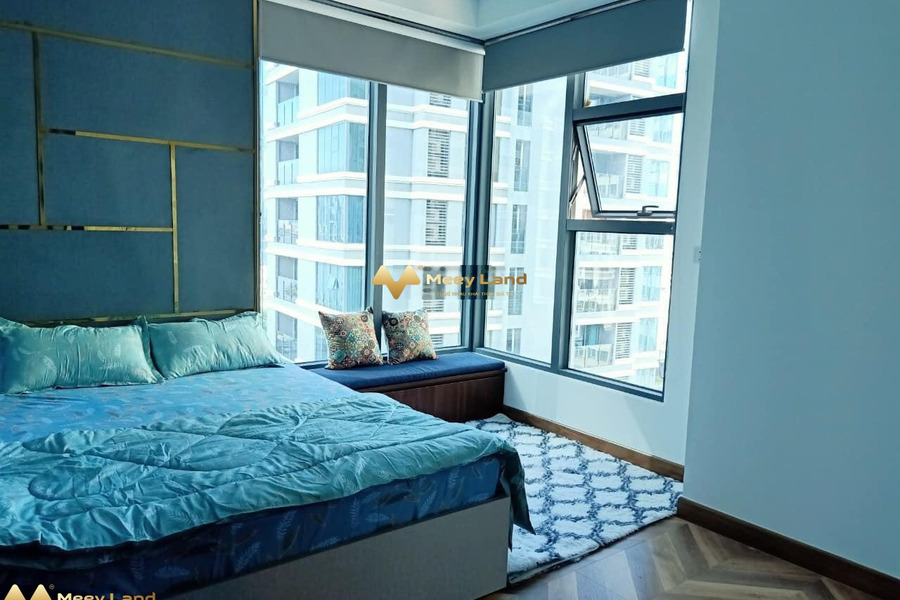 Trong căn hộ bao gồm có 3 PN, cho thuê căn hộ hướng Đông vị trí đặt gần Nguyễn Hữu Cảnh, Phường 22, 2 WC giá tốt nhất-01