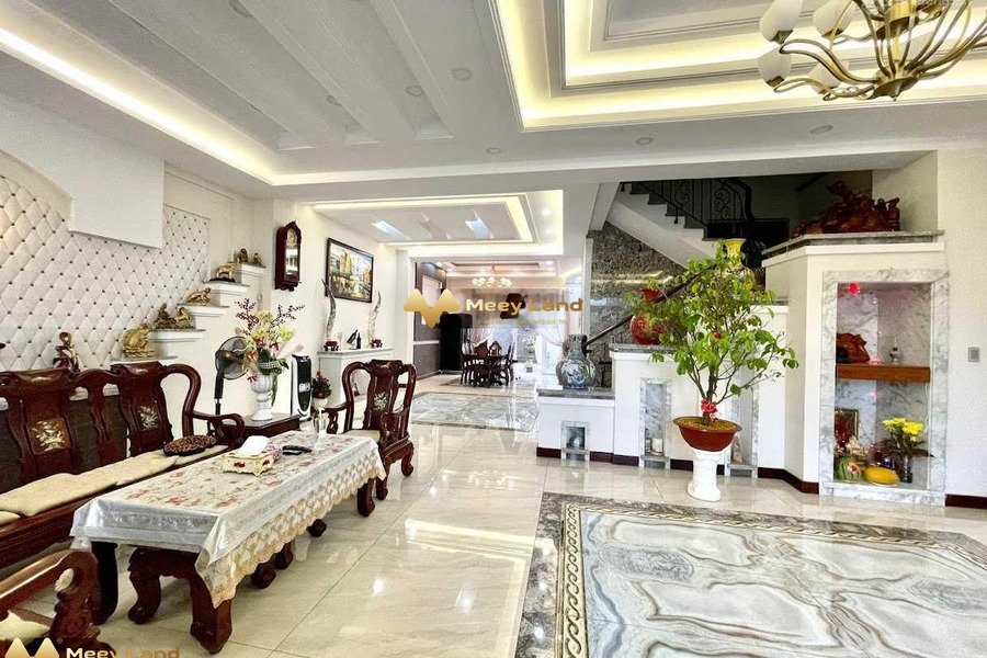 Gấp rút xoay tiền bán nhà vị trí mặt tiền tọa lạc ở Giang Văn Minh, Quận 2 giá bán vô cùng rẻ chỉ 20 tỷ diện tích khoảng 111m2 ở lâu dài-01