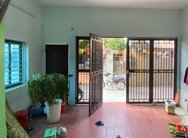 Hiếm nhà gần trung âm Bắc Hồng 2,75 tỷ, 80m2, mặt tiền 5,6m, nhà 3 tầng